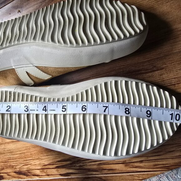 Veja Nova Suede Sneakers - Picture 5 of 6